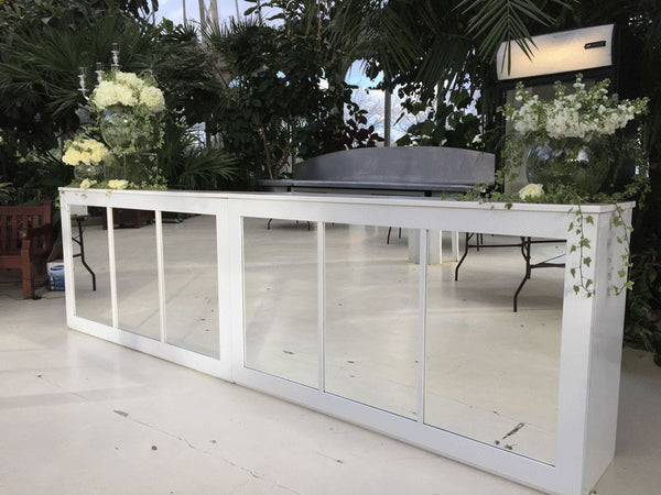 Mirrored Straight Bar