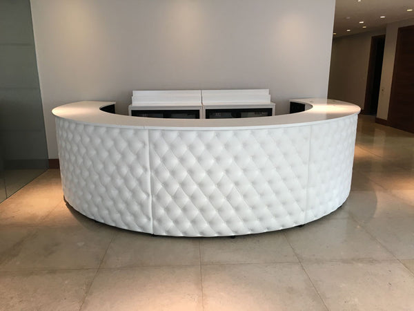 4m Chesterfield Circular Bar