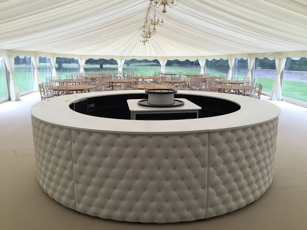 4m Chesterfield Circular Bar