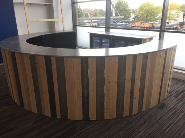 4m Rustic Island Bar