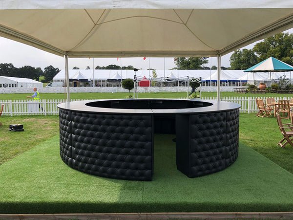 4m Chesterfield Circular Bar