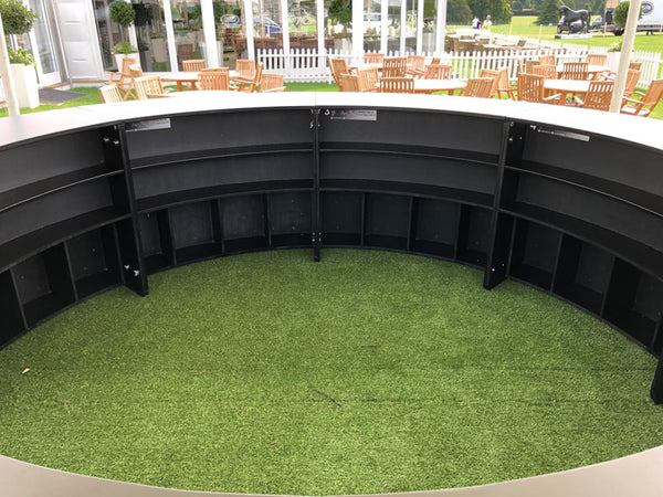 4m Chesterfield Circular Bar